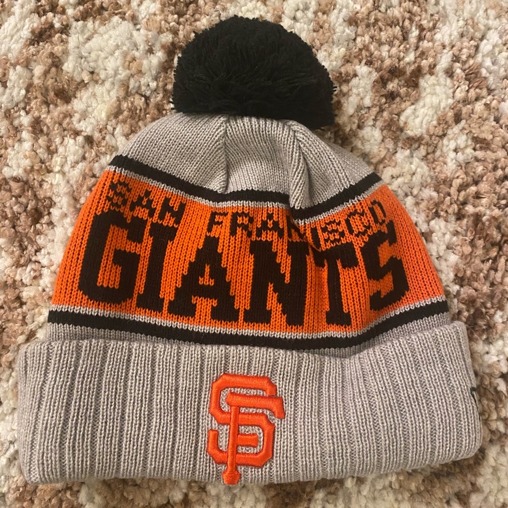 SAN FRANCISCO GIANTS NEW ERA BEANIE VERY SOFT